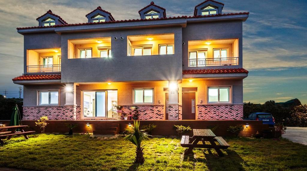 Dodam Dodam Pension Seogwipo Exterior photo